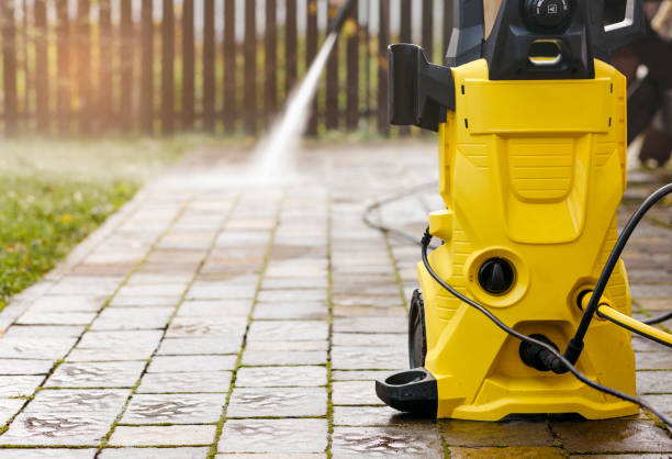 Professional Pressure Washing Services in Rochester, MI